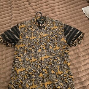 Scotch & Soda Paisley and Striped Men's Short Sleeve Shirt - Black and Yellow